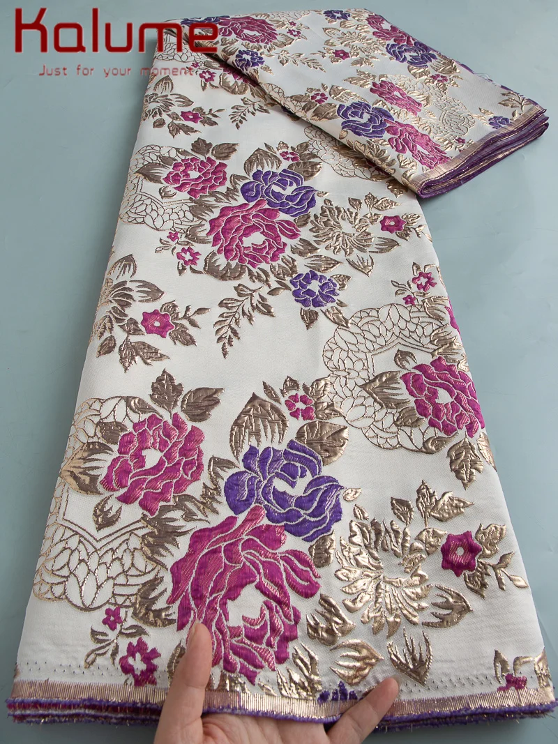 

Kalume 2026 Newest Brocade Lace Fabric Hot Selling Jacquard Lace Fabric Beautiful African Gilding Fabric for Party Dress F4318