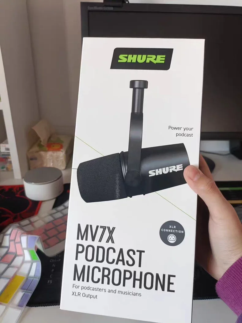 ميكروفون صوتي ديناميكي احترافي من Shure MV7X مع واجهة XLR لتسجيل البث المباشر Dubbing وبث الألعاب #3