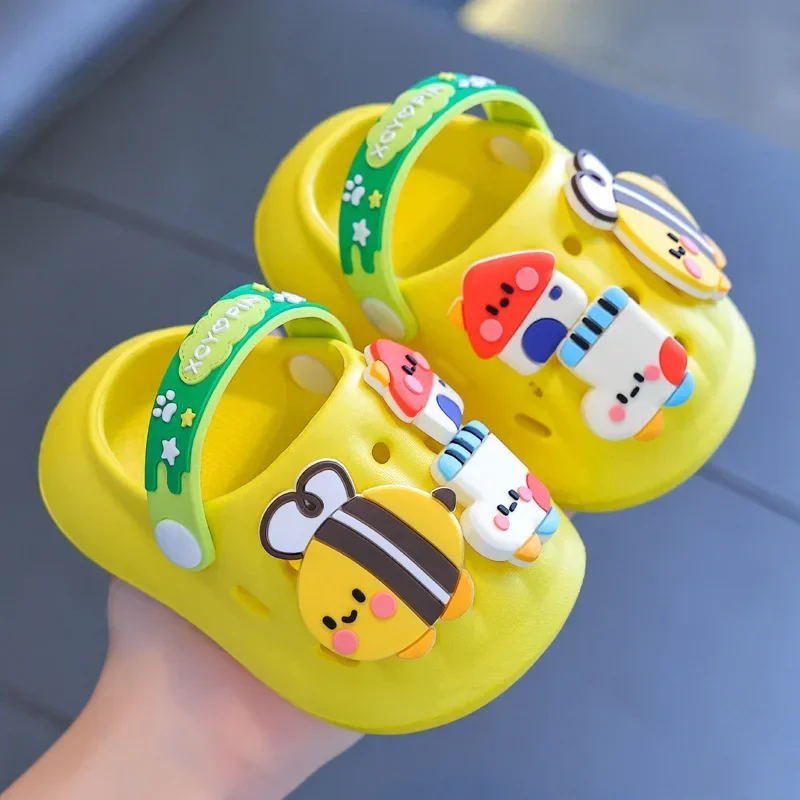 Children Garden Shoes Cute EVA Cartoon Beach Sandals Babies Summer Slippers High Quality Soft Kids Outdoor Slippers Flip Shoes