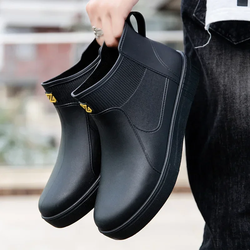 Bottes de pluie coordonnantes de qualité pour hommes, chaussures résistantes à l'usure pour hommes, saison de neige, imperméables, 2024