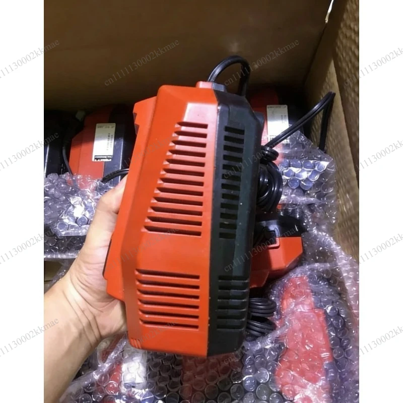 Second-hand C4/36-350 Charger (220v)
