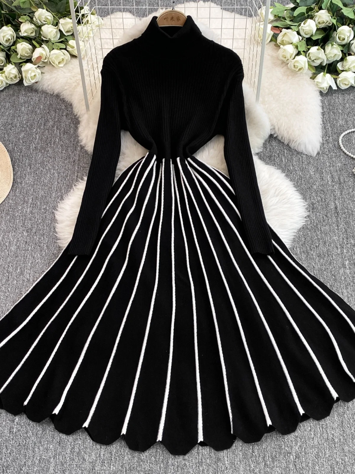 Das perfekte Pulloverkleid in Weiß: Stil, Komfort und Vielseitigkeit