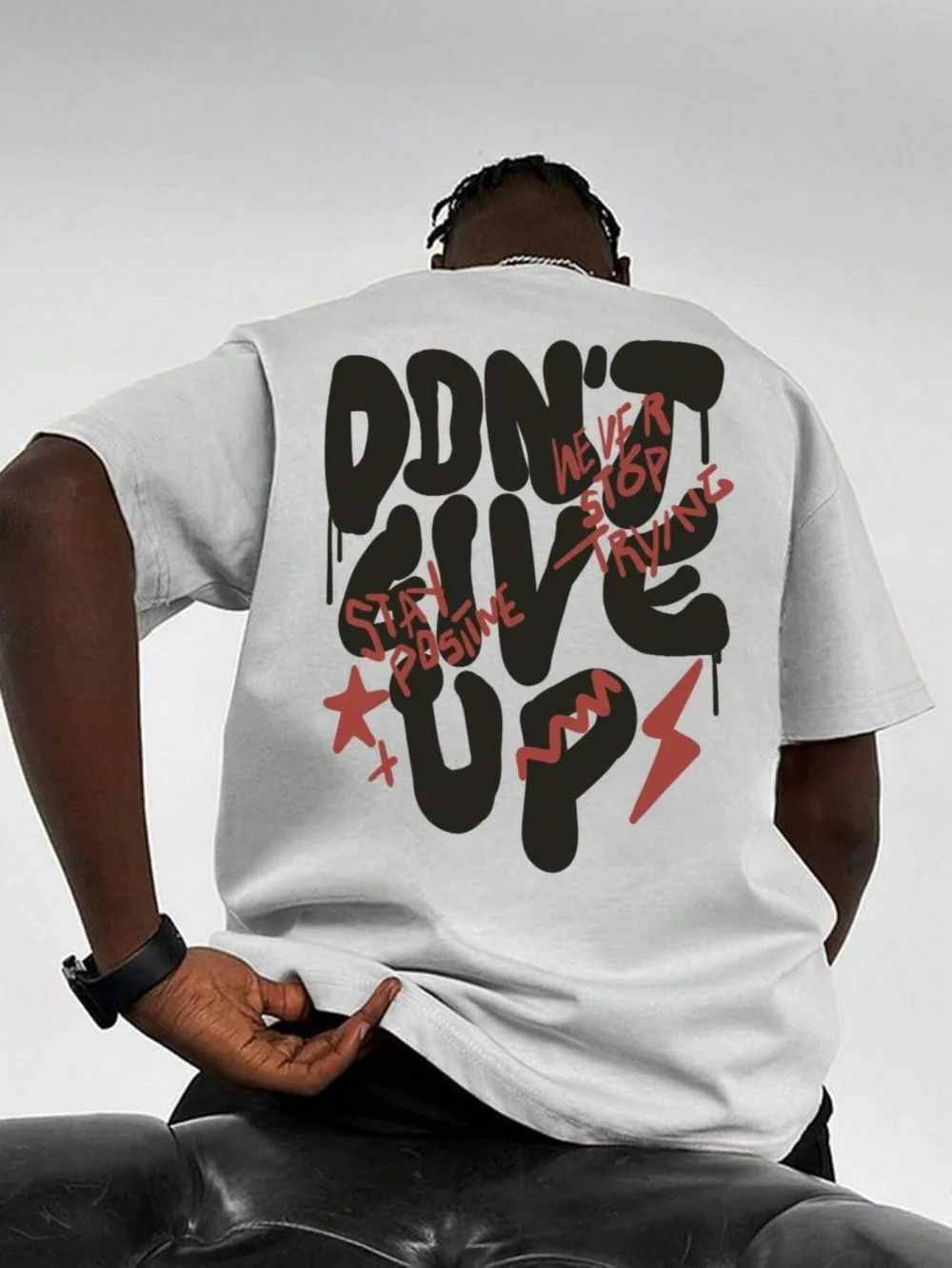 Fashionable new men's summer vacation letter graffiti print micro elastic breathable round neck T-shirt outdoor urban casual top