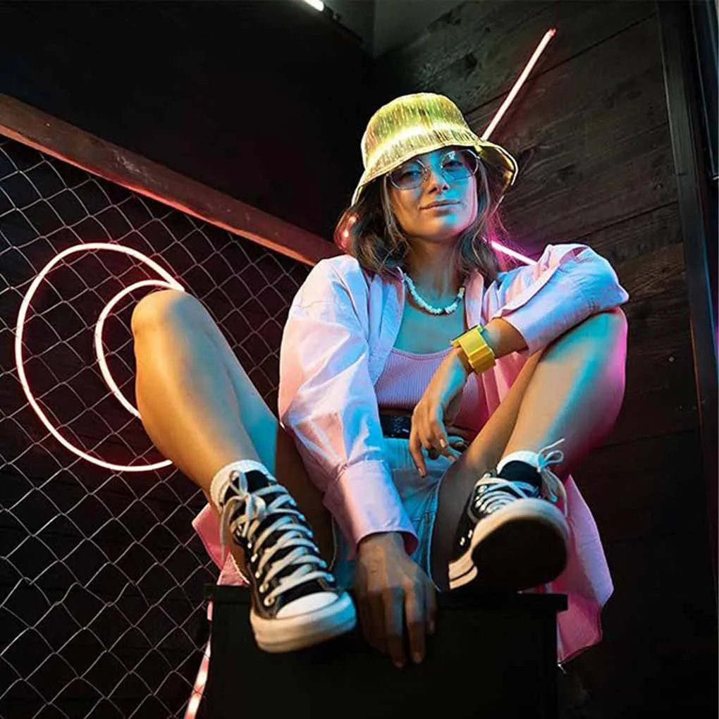 

2025 Light Up Bucket Cap USB Перезаряжаемая светодиодная рыбацкая шляпа с 7 цветами Glow Dark Rave Bucket Cap для фестиваля, вечерние шляпы