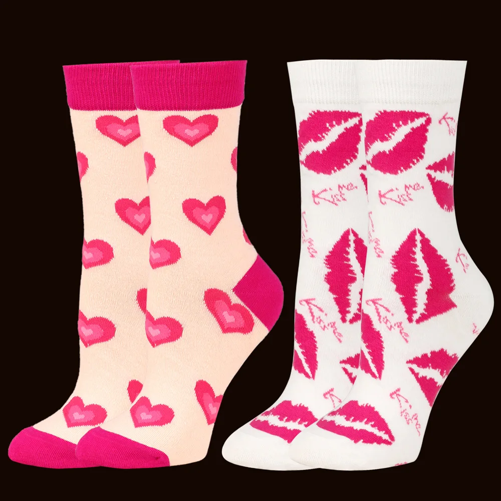 3 pairs﻿ Valentine's Day male and female love Mid length cotton socks autumn winter Fashionable College Style Casual Socks ﻿