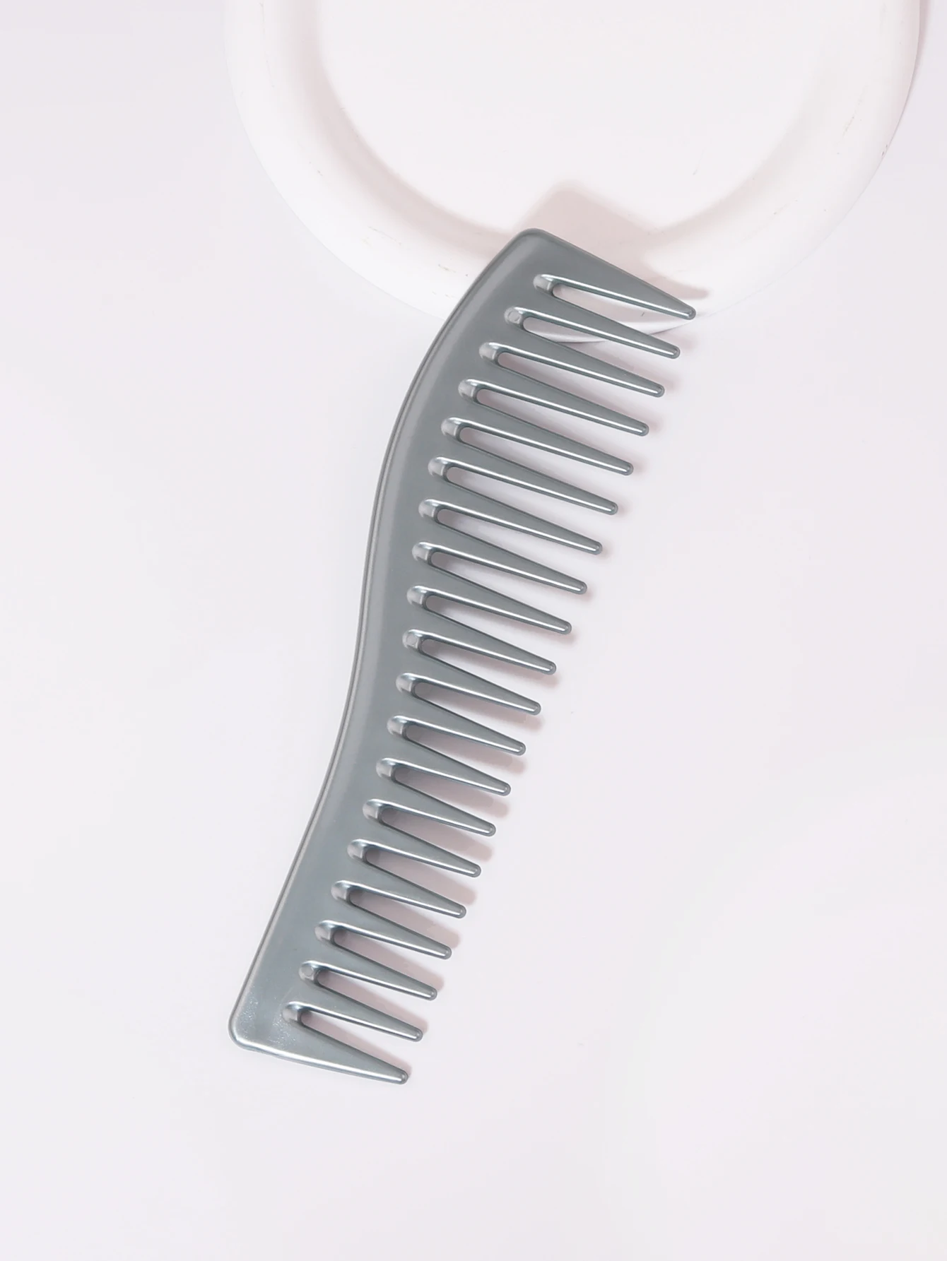 1pcs wide toothed hair comb handle styling tool for professional salon hair styling for men and women Special for real hair wigs