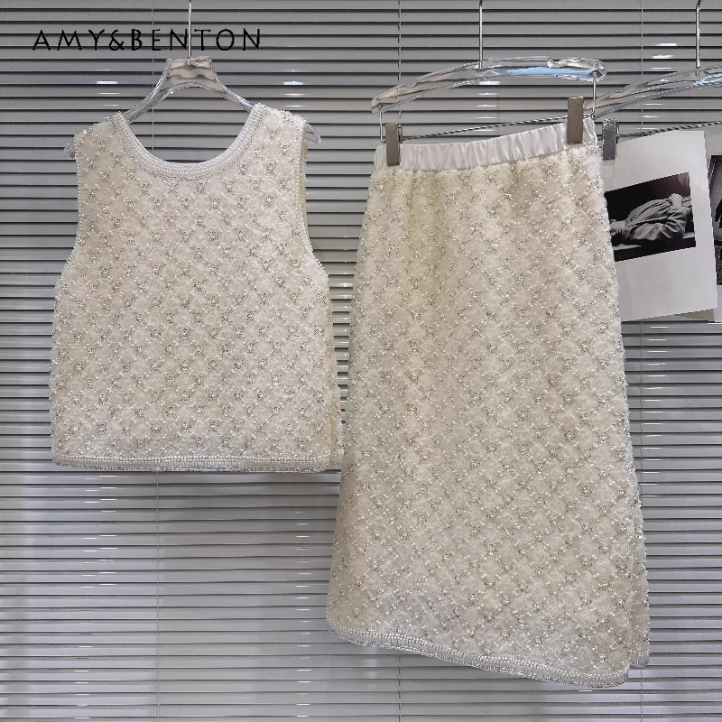 

Женский комплект из двух предметов: жилет во французском стиле с бисерной отделкой и длинная юбка с эластичной талией, лето 2026, для создания нежного образа