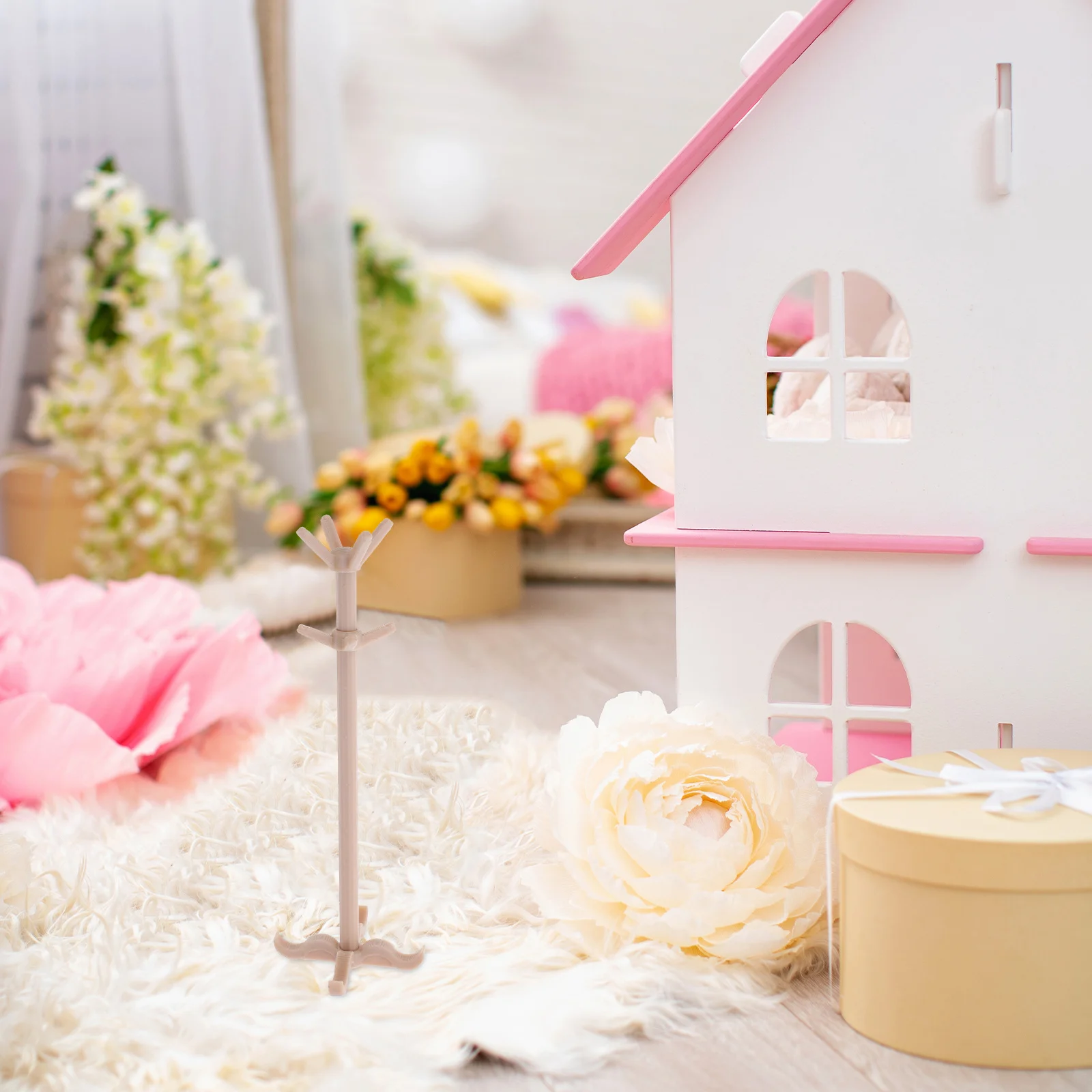 ドールハウスミニ家具キャビネット本棚装飾ディスプレイスタンド金属製衣類ラック帽子ハンガー