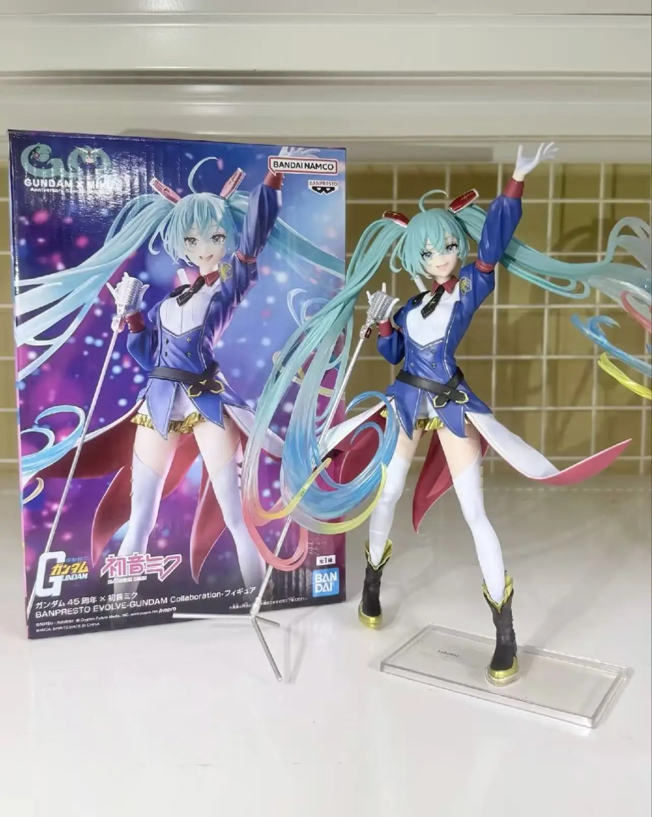 En Stock Bandai Original BPEV Banpresto Evolve Gundam colaboración Hatsune Miku 21cm colecciones modelo juguete figuras regalo