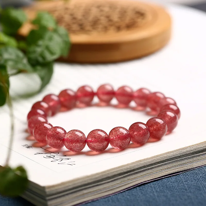 Factory Wholesale Natural 7A Ice-like Strawberry Crystal Bracelet