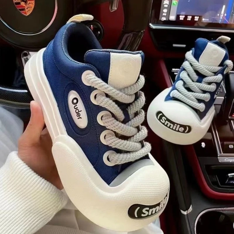 

Женская обувь, весенний фестиваль 2024, новые парусиновые туфли, увеличивающие рост, красные модные повседневные туфли с большой головкой, увеличивающие рост