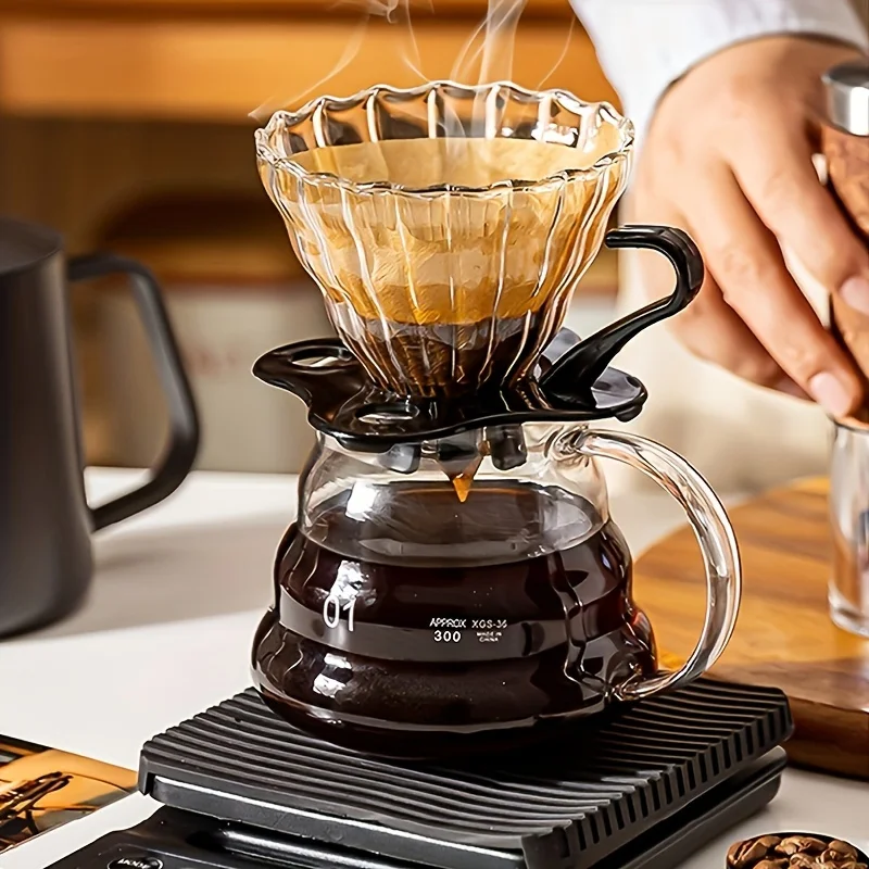 

Glass Hand-brewed Coffee Pot Filter Cup Set Glass Cloud Pot Coffee Filter Drip Coffee Maker Set for Home or Office 600ml 300ml