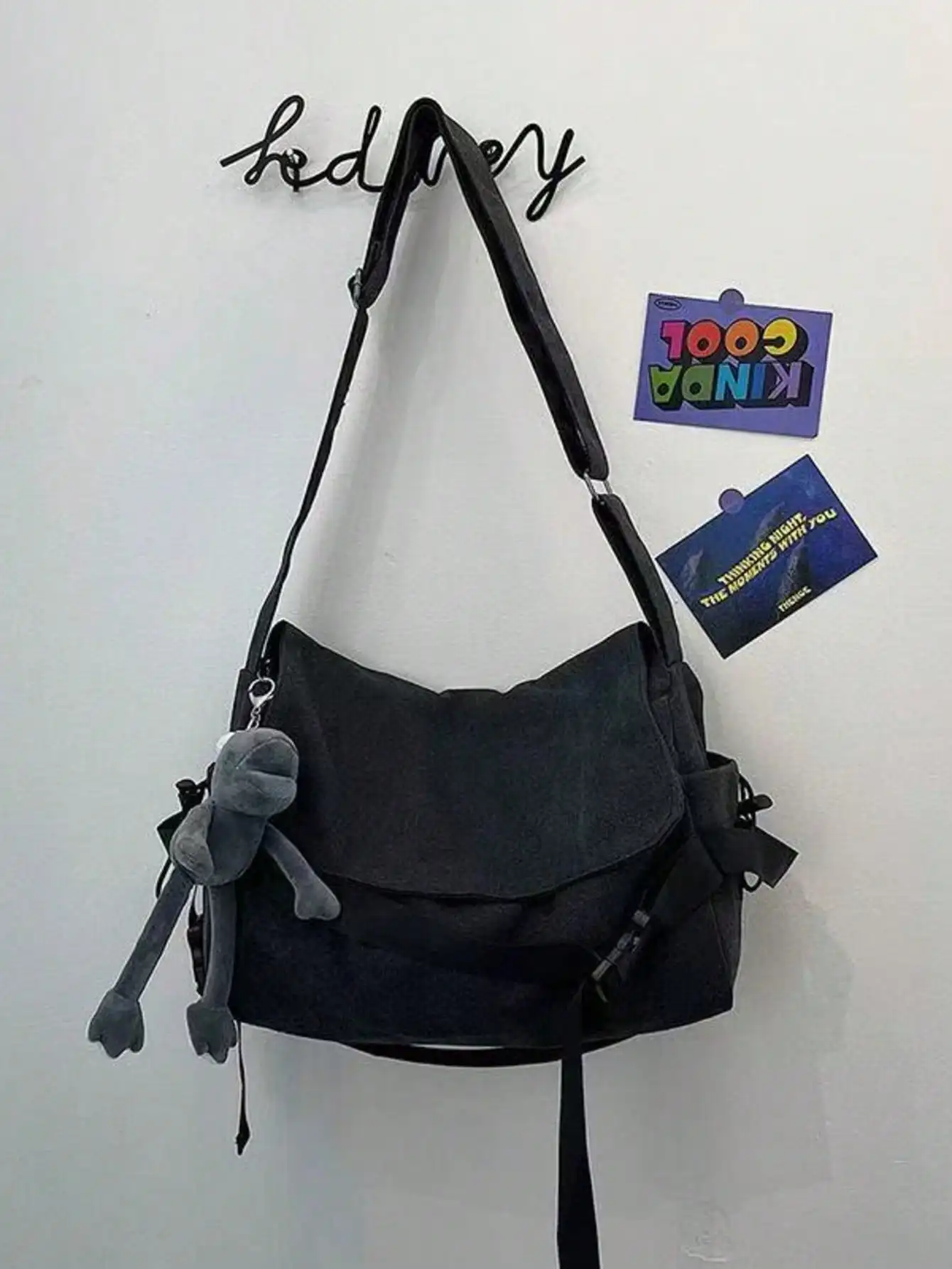 All-In-One Crossbody Bag - Stylish Large Capacity Shoulder Bag - Zipper Closed - Adjustable Shoulder Strap - Use To Load Clothes To The Gym, Outdoor Travel Storage Bag SG260223194281977786558