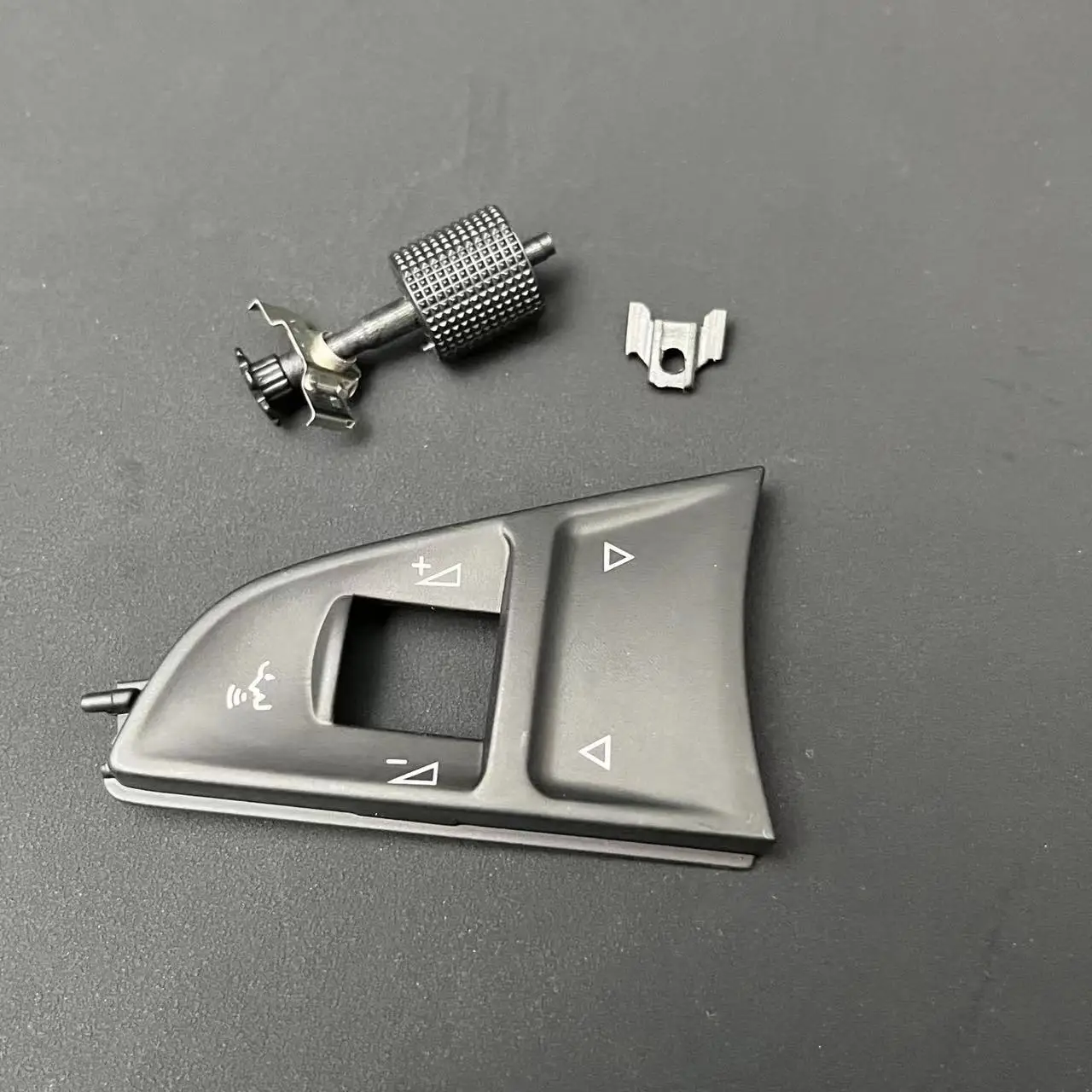 Steering Multi-functional Wheel Button Cap Steer Switch Roller For Skoda Superb III Octavia A7 Karoq Kodiaq Fabia Scala Rapid