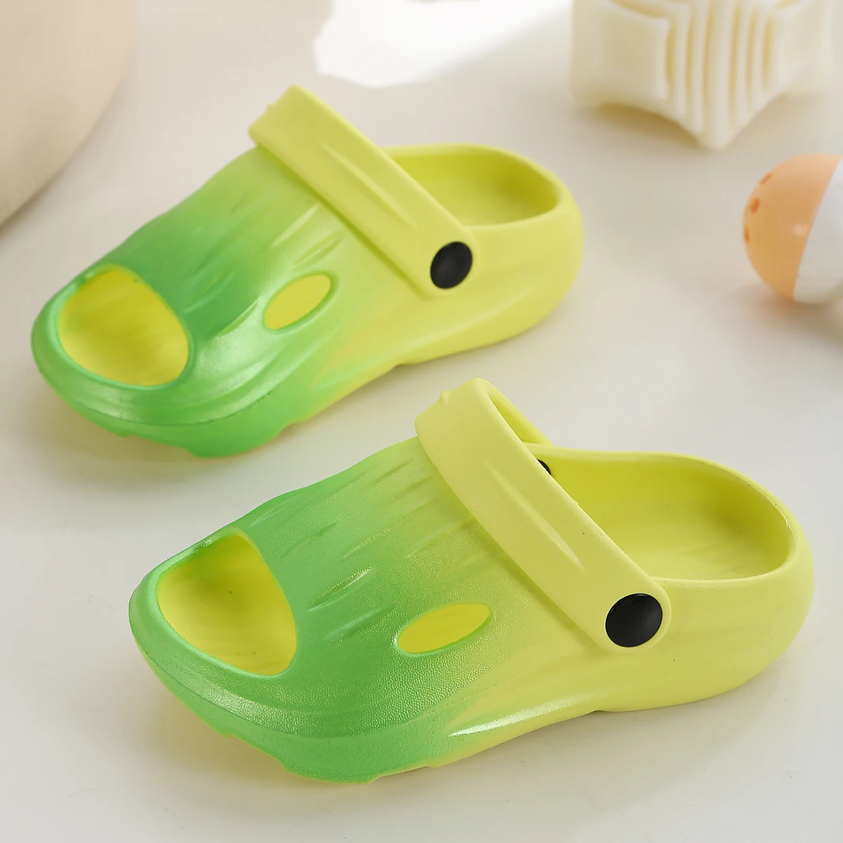 Casual Mixed Color Breathable Clogs For girls, Quick Drying Lightweight Anti Slip Clogs For Indoor Shower Pool, All Seasons