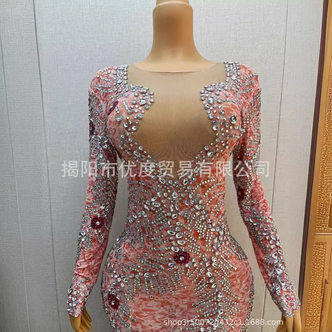 2026Coral Powder Front Split Shiny Perspective Rhinestone Mesh Temperament Cocktail Party Birthday Party Night Performance Dress