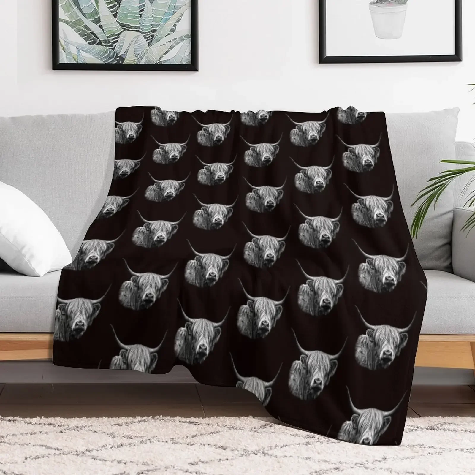 

Highland Cow Portrait Throw Blanket Picnic halloween warm for winter Plaid Blankets for sofa Hairys Soft Big Blankets
