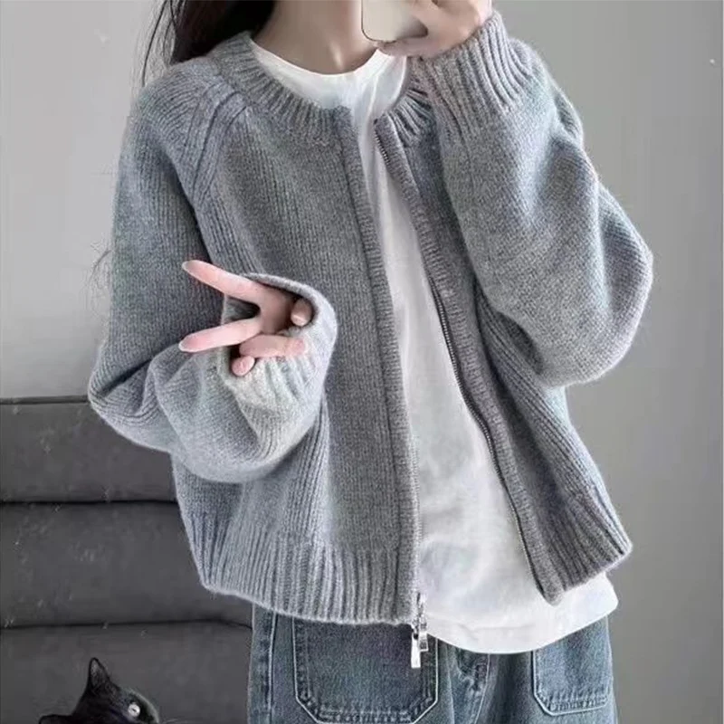 

American Vintage Gray Zip Up Cardigan Women Autumn Fashion All Match Knitted Jacket Woman Loose Warm Cropped Sweater Coat Female