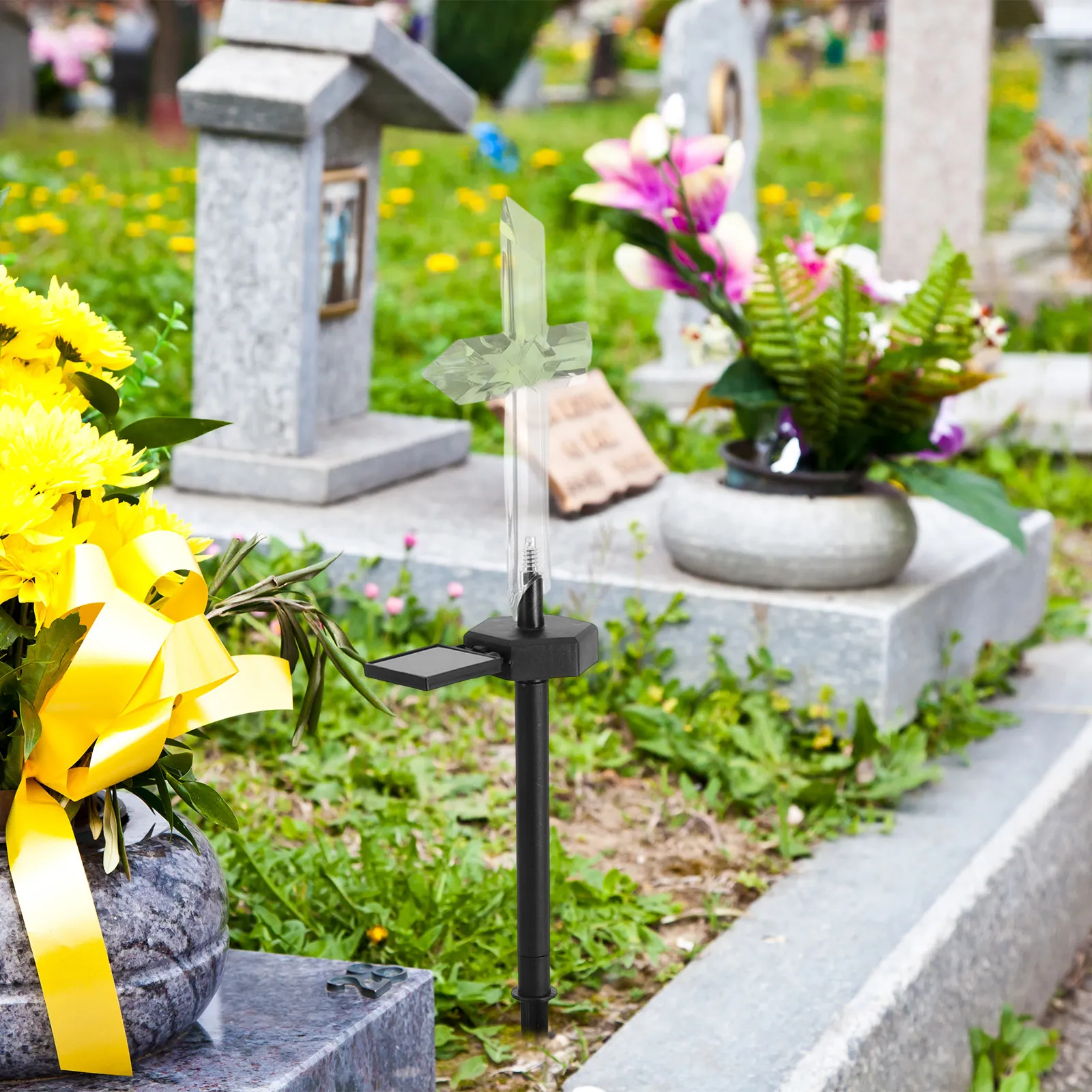 Solar Powered Cross Cemetery Grave Waterproof Memorial Stake Light Outdoor Grave Lamp Cemetery Decoration Light