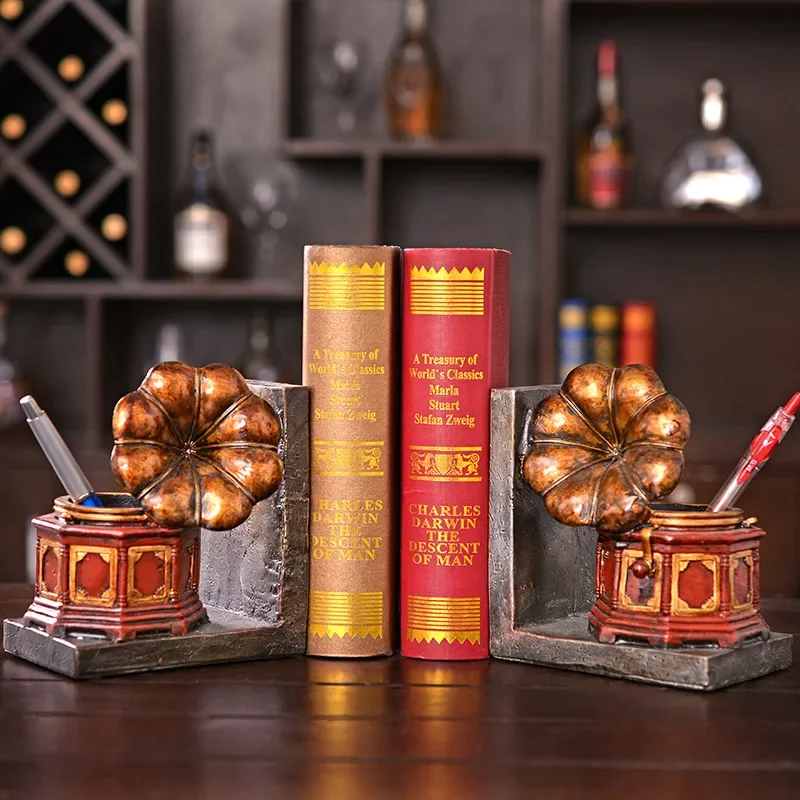 [New] Crafts Retro Gramophone Book Stands figures statue Resin Phonograph model Pen Stand Holders bookshelves Room decoration