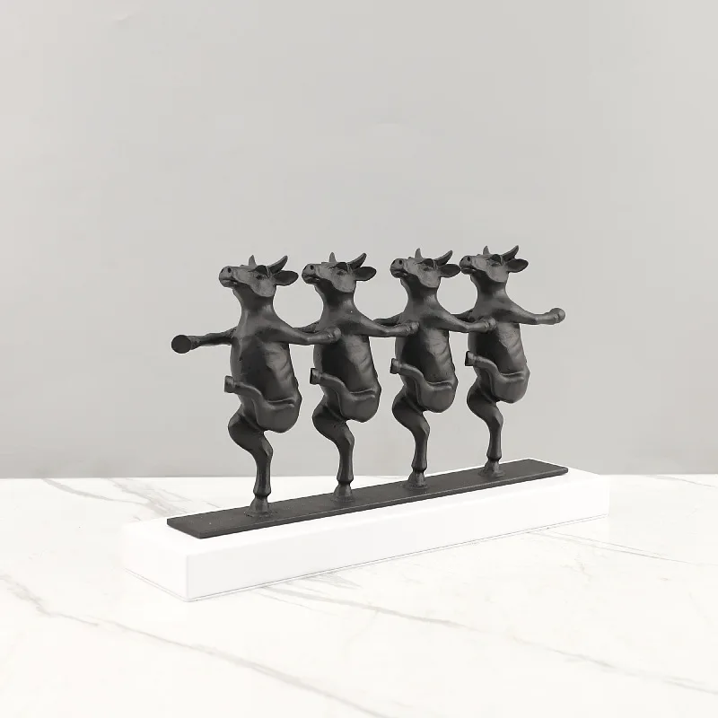 Nordic creative abstract metal calf animal sculpture ornament living room bedroom entrance model house home decoration