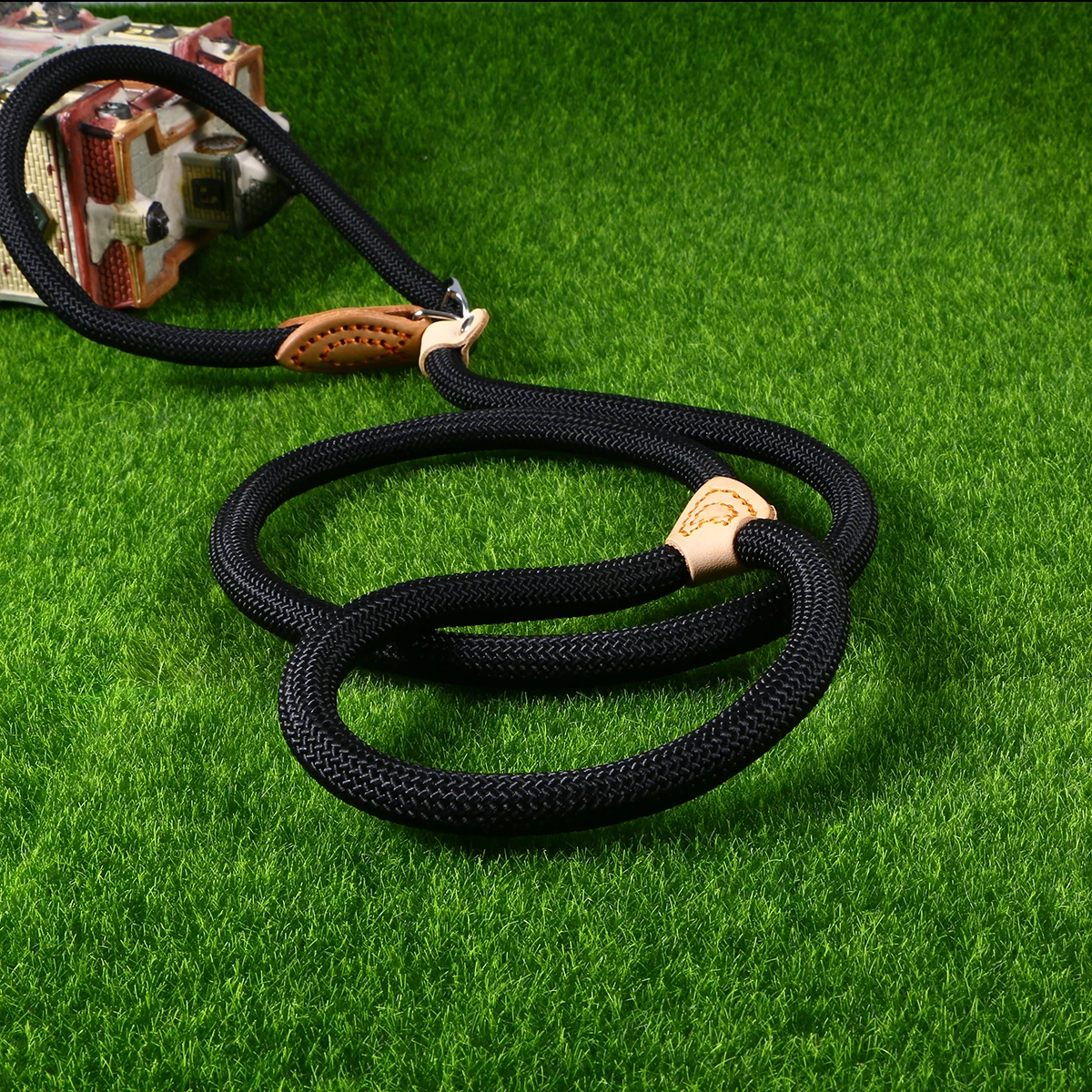 

1.4cm Dog Training Slid Lead Sturdy Nylon Heavy Duty Metal Buckle Adjustable Neck Perimeter Control Black Dog Training Slid Lead