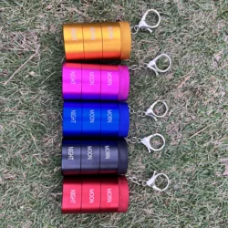 3-laags afneembare waterdichte en vochtbestendige opbergblik van aluminiumlegering voor buiten, metalen tabaksopbergdoos, sleutelhanger