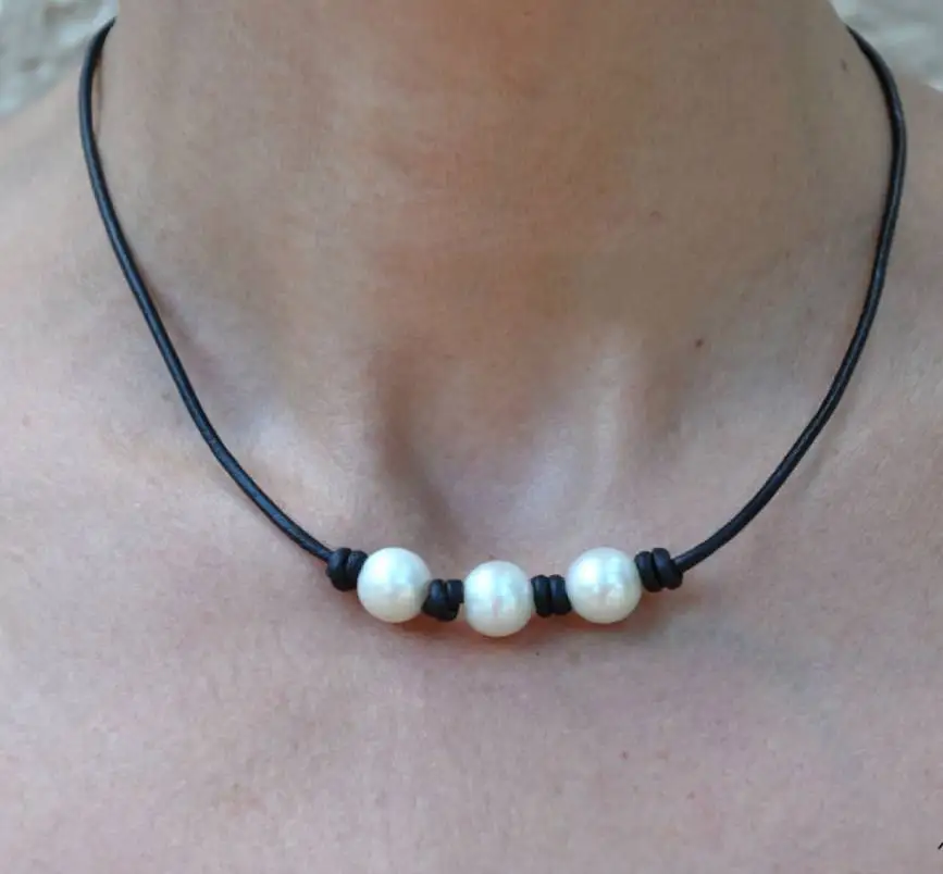 Tahitian Pearl Knotted Drop Necklace with Blonde Baroque Tahitian Pearls on Leather, Handmade Pearl and Leather necklace