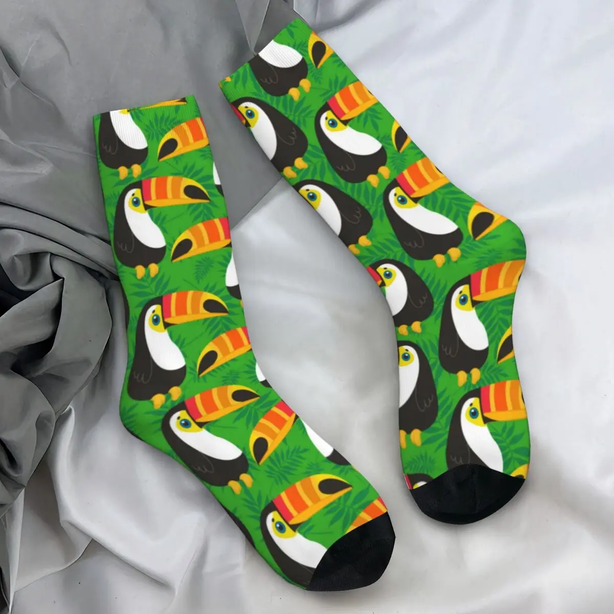 Toucan Birds Stockings Green Leaves Tropical Pattern Harajuku Socks Autumn Non Slip Socks Men's Outdoor Soft Breathable Socks