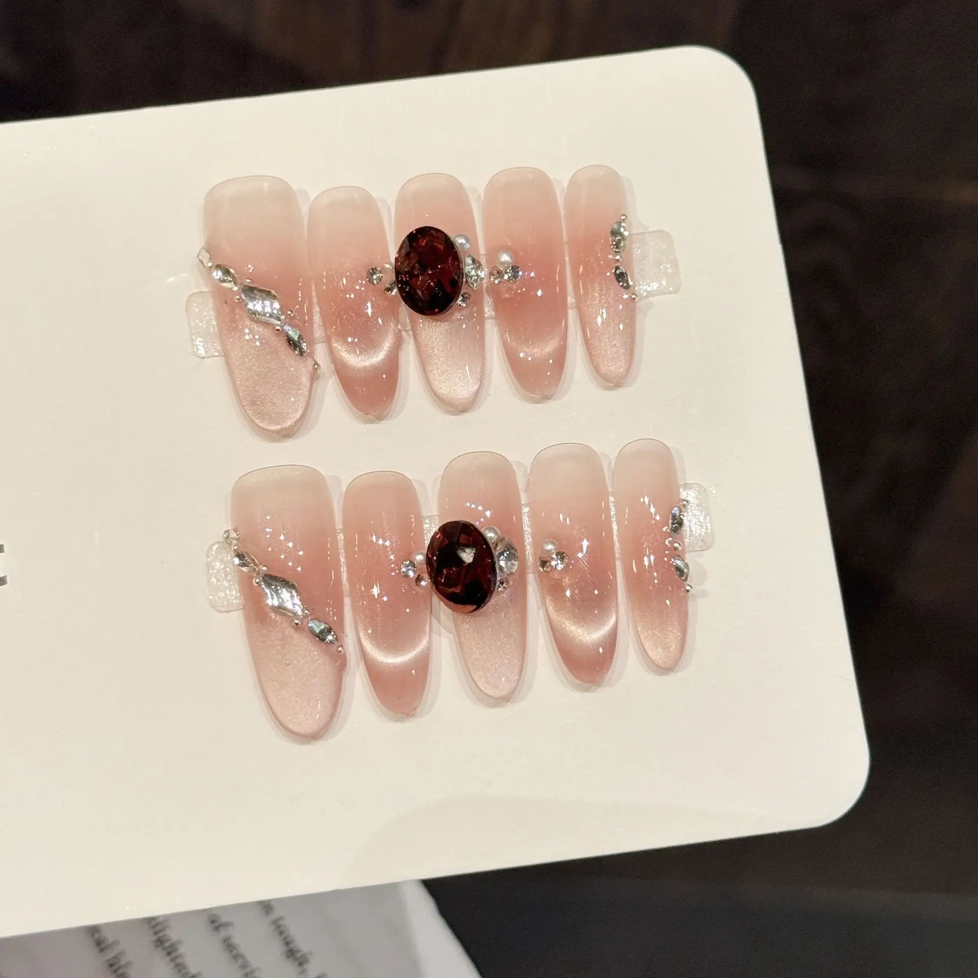 

10pcs Handmade Long Oval Press On Nails Nude Pink Cat Eyes Rhinestone Design Sweet Fake Nails Wearable Nails Art Tips For Girls