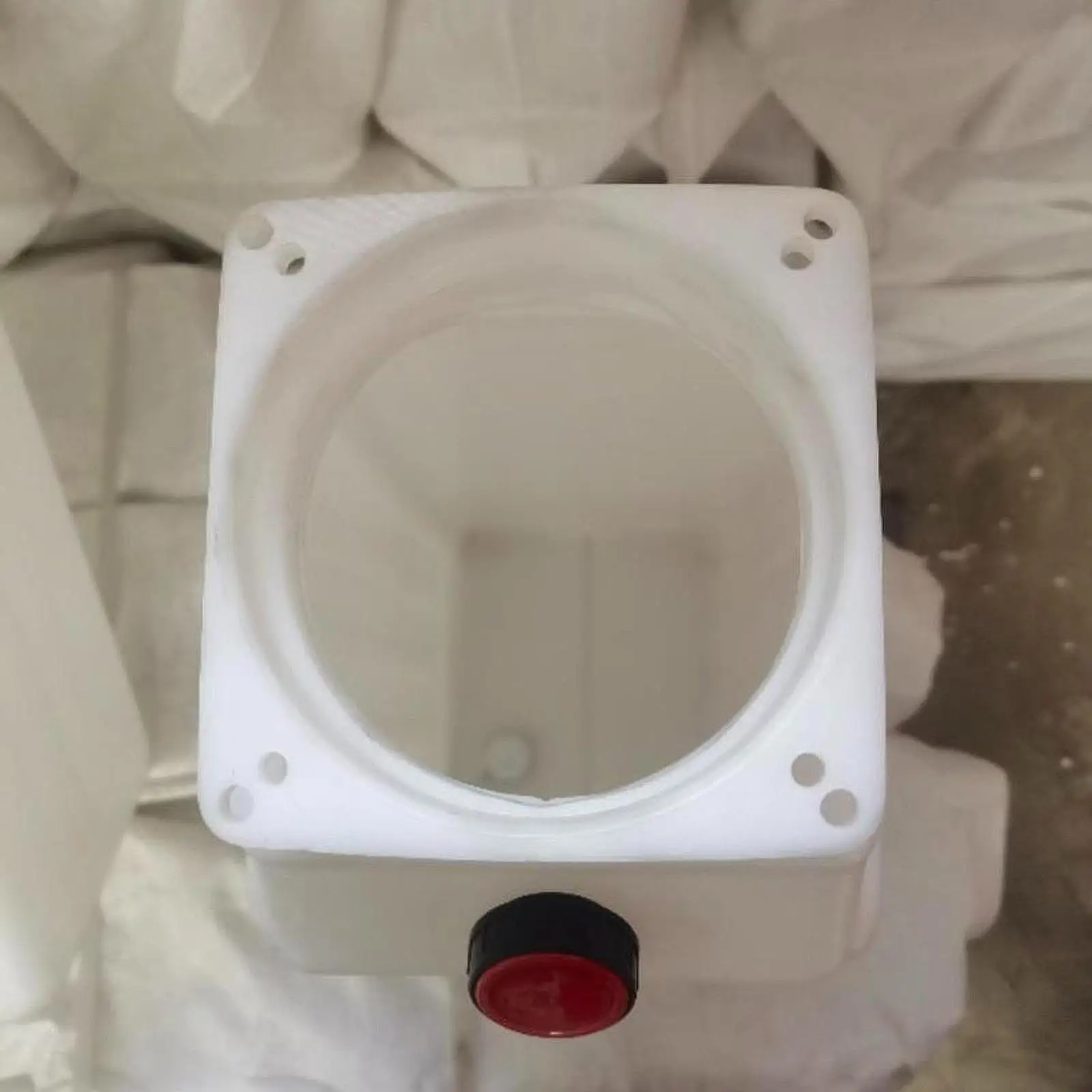 رفع وعاء الزيت ارتفاع سميك مع منفذ التسرب لوازم الرفع التلقائي تطبيق واسع علبة زيت خزان الزيت لورشة العمل