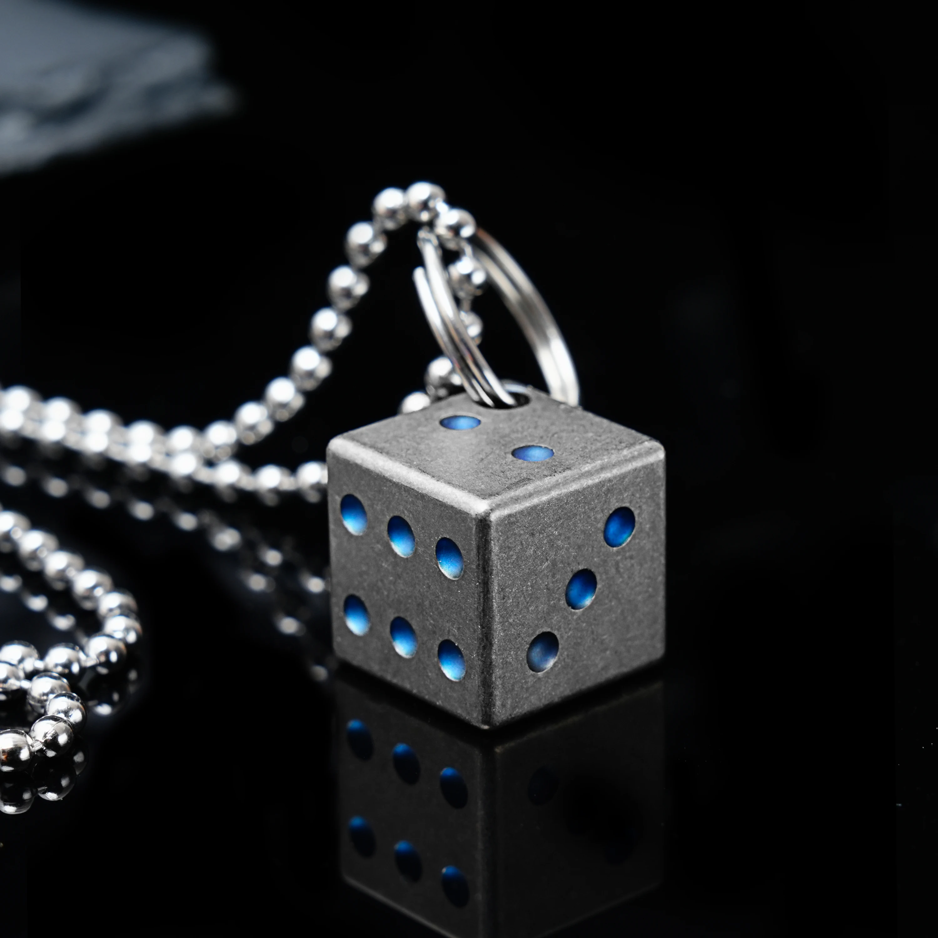 Titanium Alloy 14mm Dice Keychain Pendant Board Game Parts KTV Tabletop Toys Advanced High-quality Gift EDC Tools