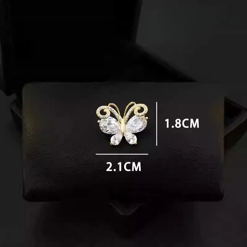 فريدة من نوعها فراشة بروش المرأة أنيقة موضة شيك ارتداء اليومي العنق المضادة للتعرض طوق دبوس جميع مطابقة الصدار مجوهرات 568