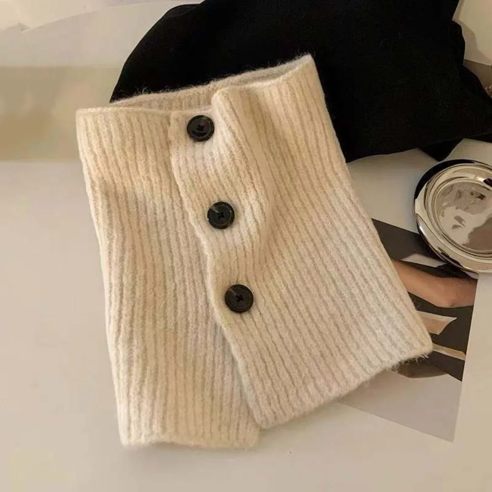 Retro Design Knit Neck Warmer Split Collar Cozy Texture Winter Neck Gaiter Windproof Layer Solid Color Button Knit Scarf
