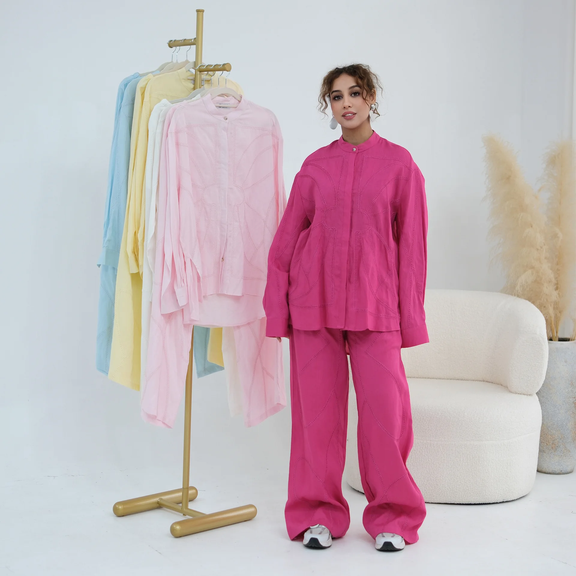 Embroidery Abaya - Muslimische Sets für Frauen, bestickte Oberteile,