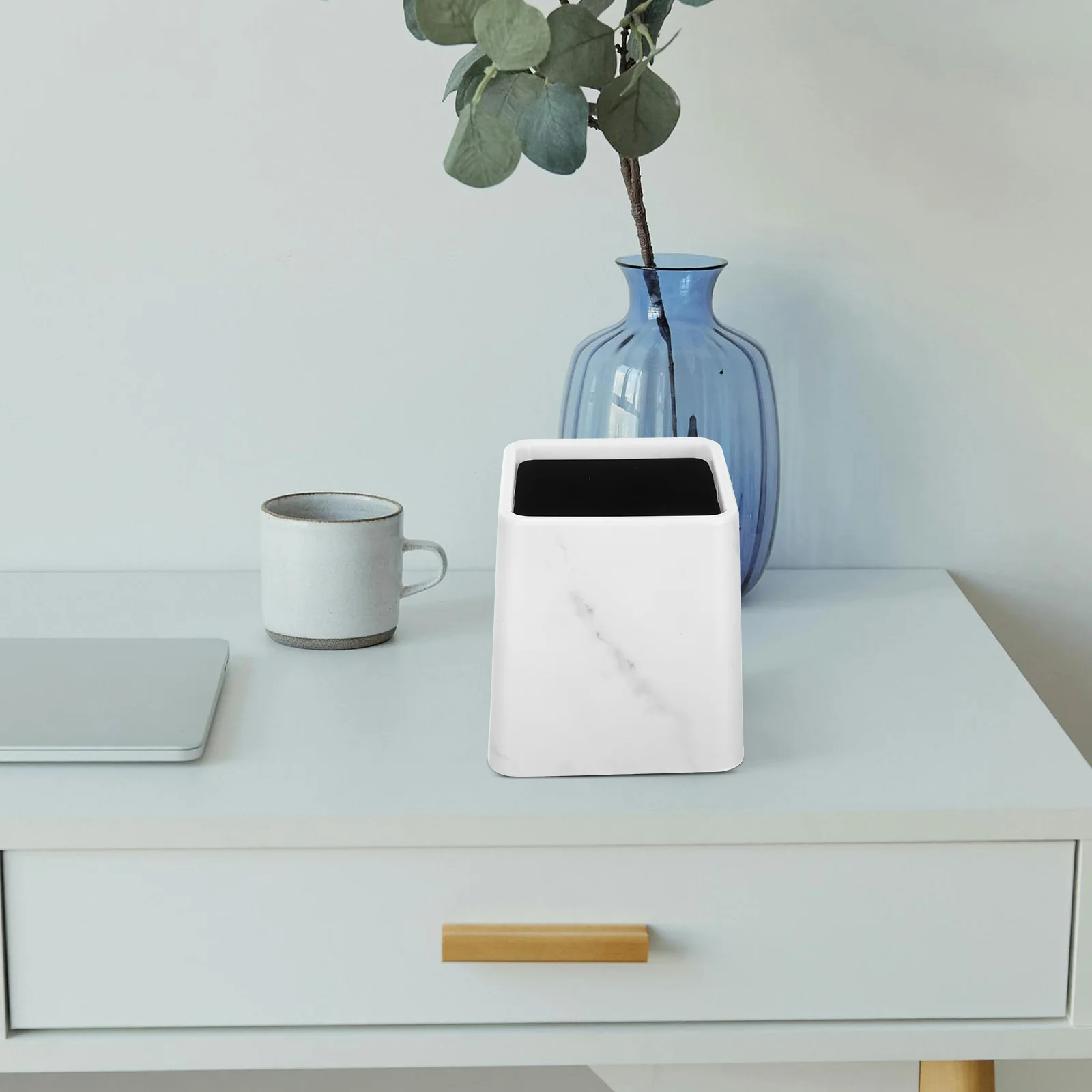 

Easy to Clean Desktop Garbage Can Small Trash Bin for Bathroom Bedroom Kitchen Office Decorative Waste Basket Living Room Dorm