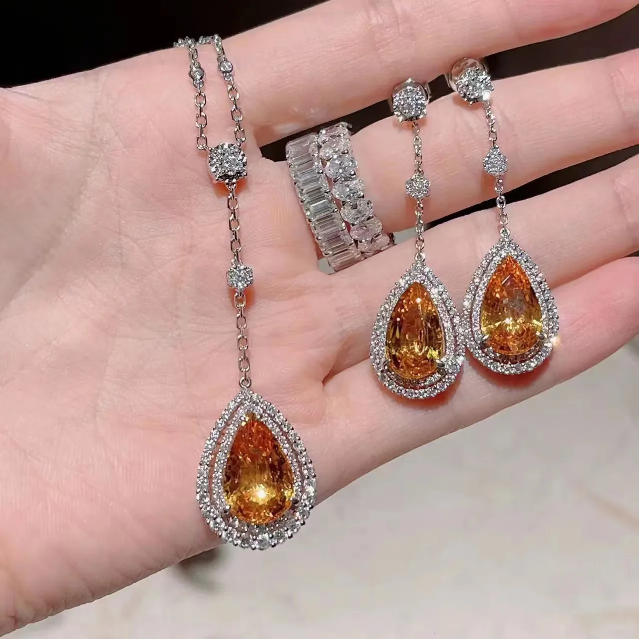 Fashion luxury Yellow gems Droplet Jewelry Sets Shining Exquisite Fashion Long Necklace gown dinner 925 silver Ring Earrings