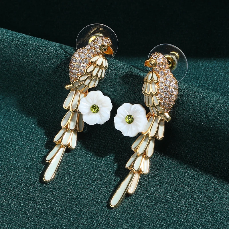 

Unique Antique Gold Plated Parrot Drop Earring Vintage Pendant Long Natural Stone Tassel Retro Jewelry Luxury Party Art Deco New