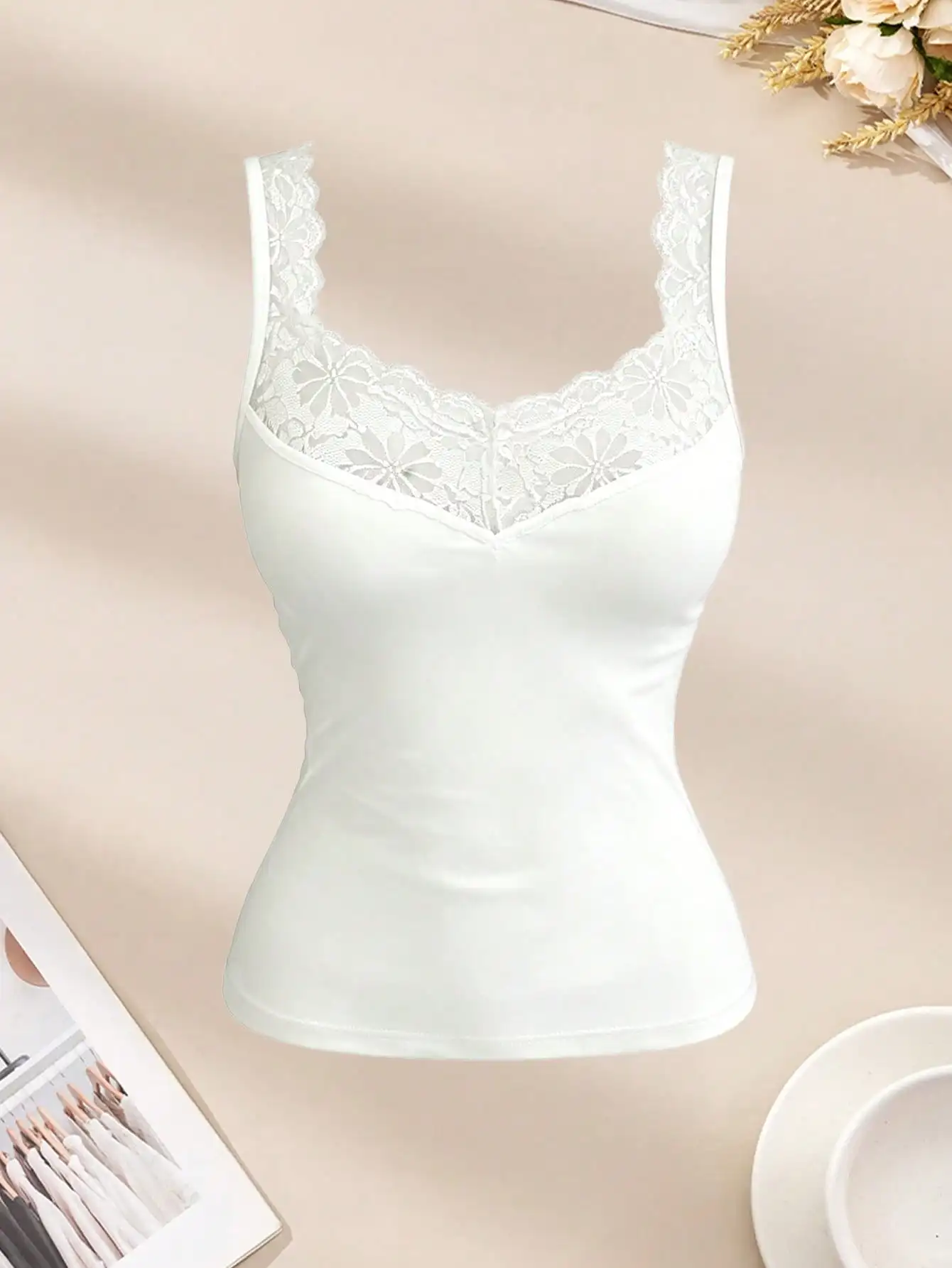 2Pcs Lace Collar Built-in Bra Camisole Vest, Solid Color Sleeveless Soft Women's Underwear, Summer Travel Essentials Vest Set, S