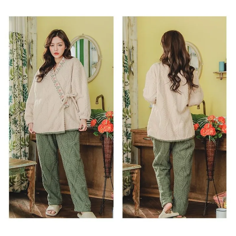 2023 New Coral Velvet Pajamas for Women Autumn Winter Loungewear Plush Thickened Sleepwear Embroidery Warm Flannel Homewear Set