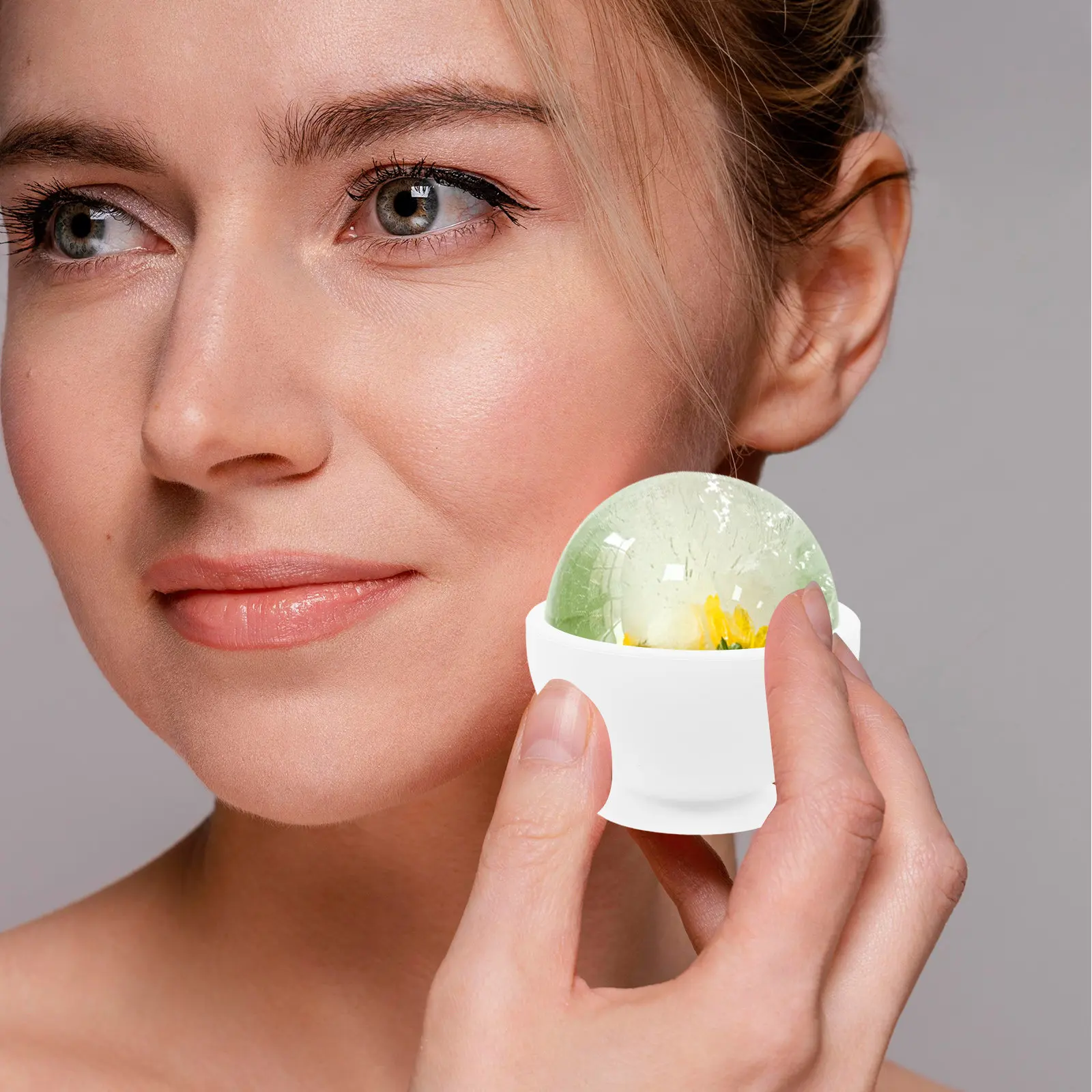 Silicone Face Ice Mold Reusable Portable Skin Massage Tool Facial Cooling Roller for Eye and Face Care