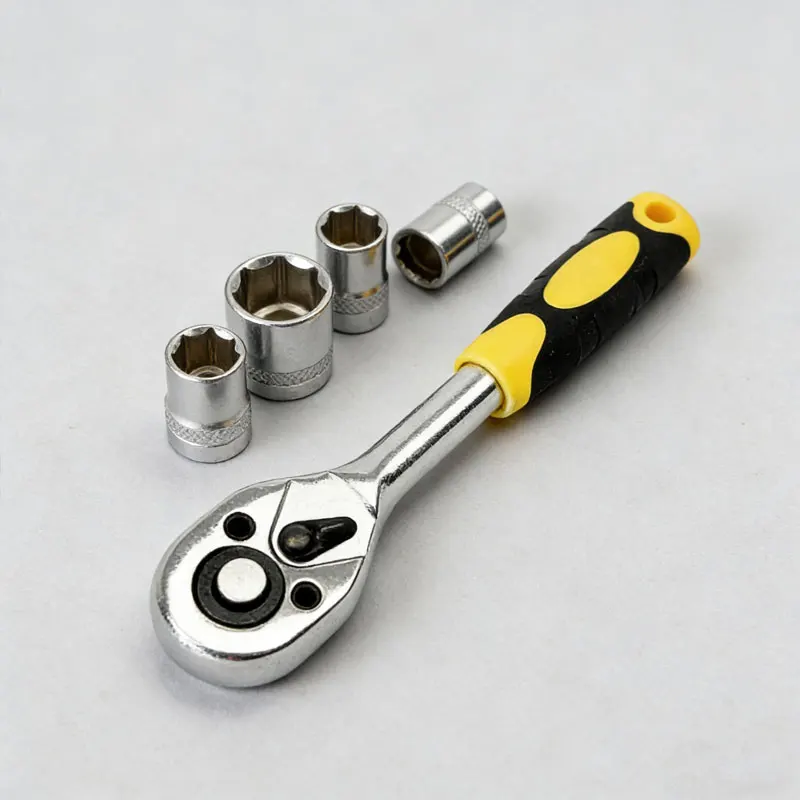 

1pcs Drive Ratchet Quick-release Ratchet Wrench Reversible Stocking Stuffers for Men Gifts for Men Gifts for Women Gifts for Dad
