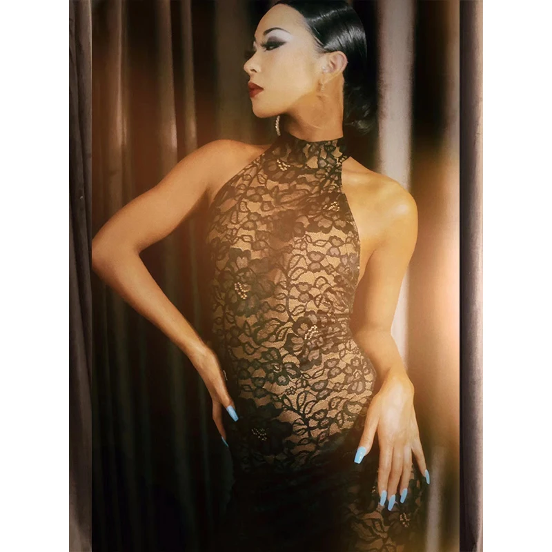 ชุดเดรสสำหรับแข่งขันเต้นรำเต้นรำบอลรูมสำหรับผู้หญิงชุดชุดเดรสเต้นรำละตินลูกไม้สีดำใหม่ชุดเดรส DNV18107สำหรับการแสดงโชว์หลังสุดเซ็กซี่