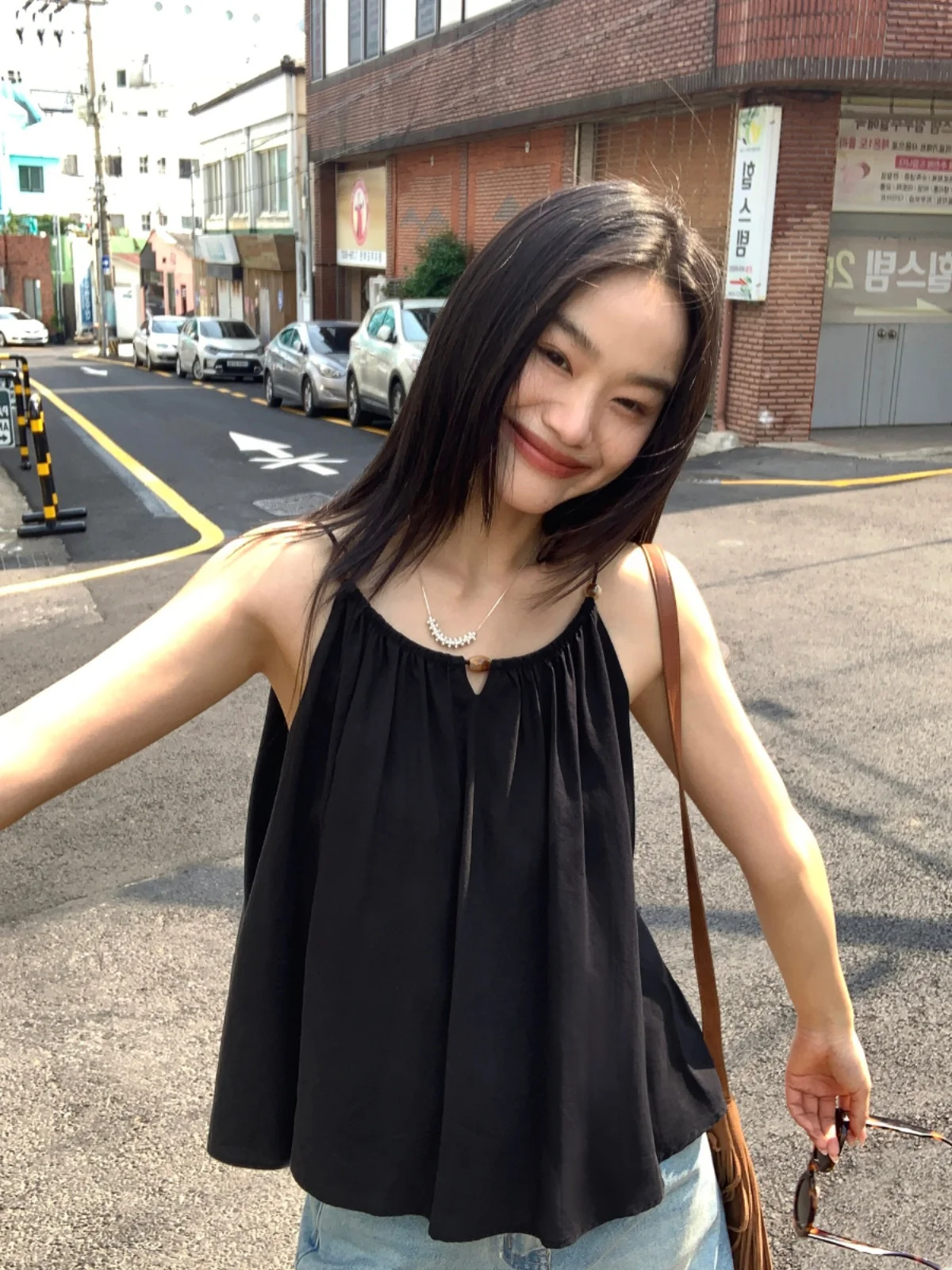 

Pusumede Women's Neck Hanging Strap Vest Summer Outfit Sleeveless Belted Loose Slimming Stylish Top Fashionable Casual Wear