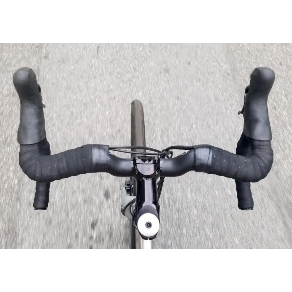 KOCEVLO Fahrrad Carbon-Faser-Lenker Gravel Gebogener Rennlenker Fahrrad-Rennrad-Wellenlenker 31,8mm