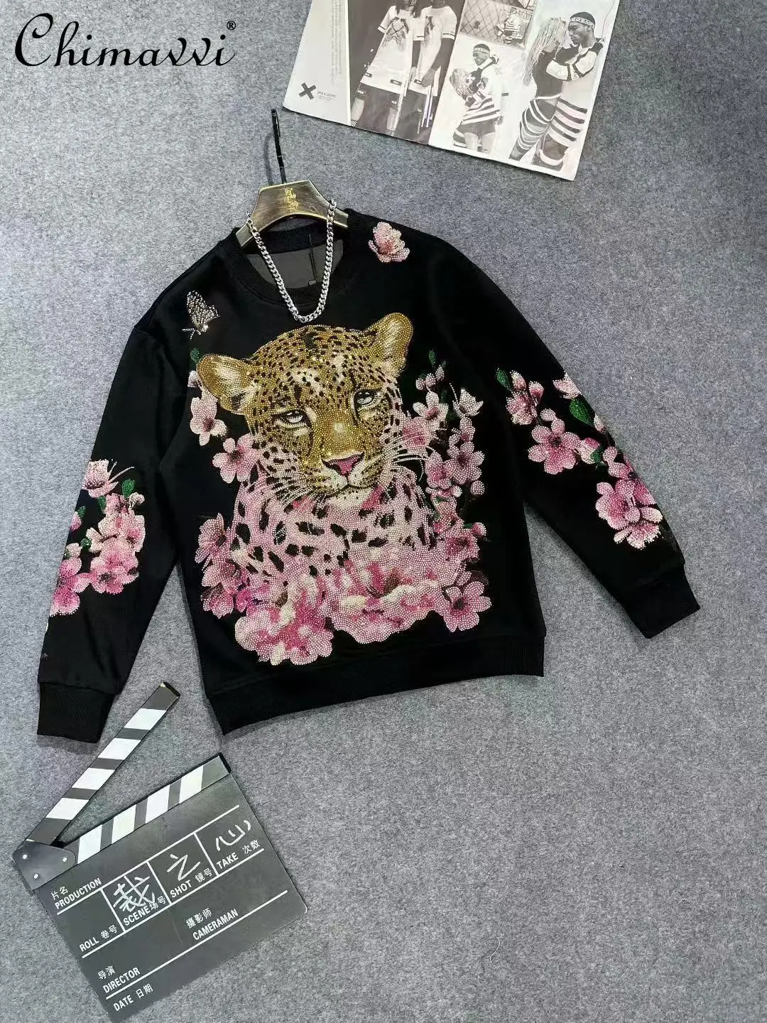 

2025 Autumn New Heavy Rhinestone Letter Rose Leopard Head Sweatshirt Fashion Handsome Men's Slim Oversized Long Sleeve Top