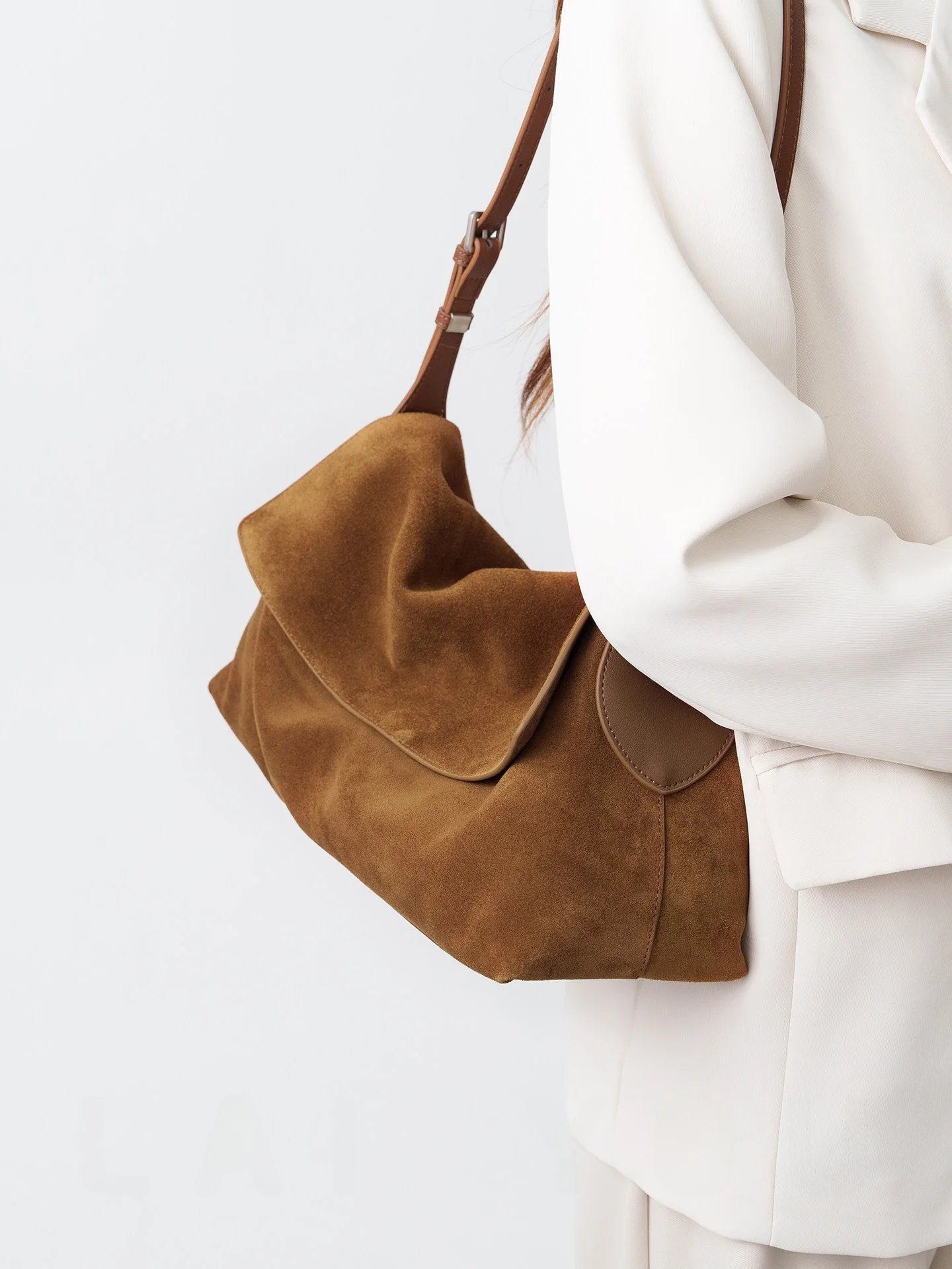 Fashionable Lazy Style Women's Hobo Bag New Autumn Winter Crossbody Bag Simple Leather Shoulder Bag Soft Frosted Cowhide
