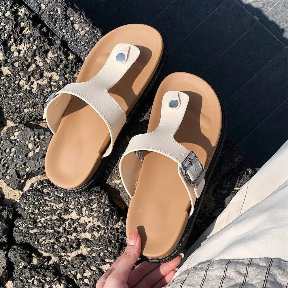 

Seaside Holiday Clip-On Beach Slippers Color Blocking Summer Outer Flip Flops Women Soft Anti-slip