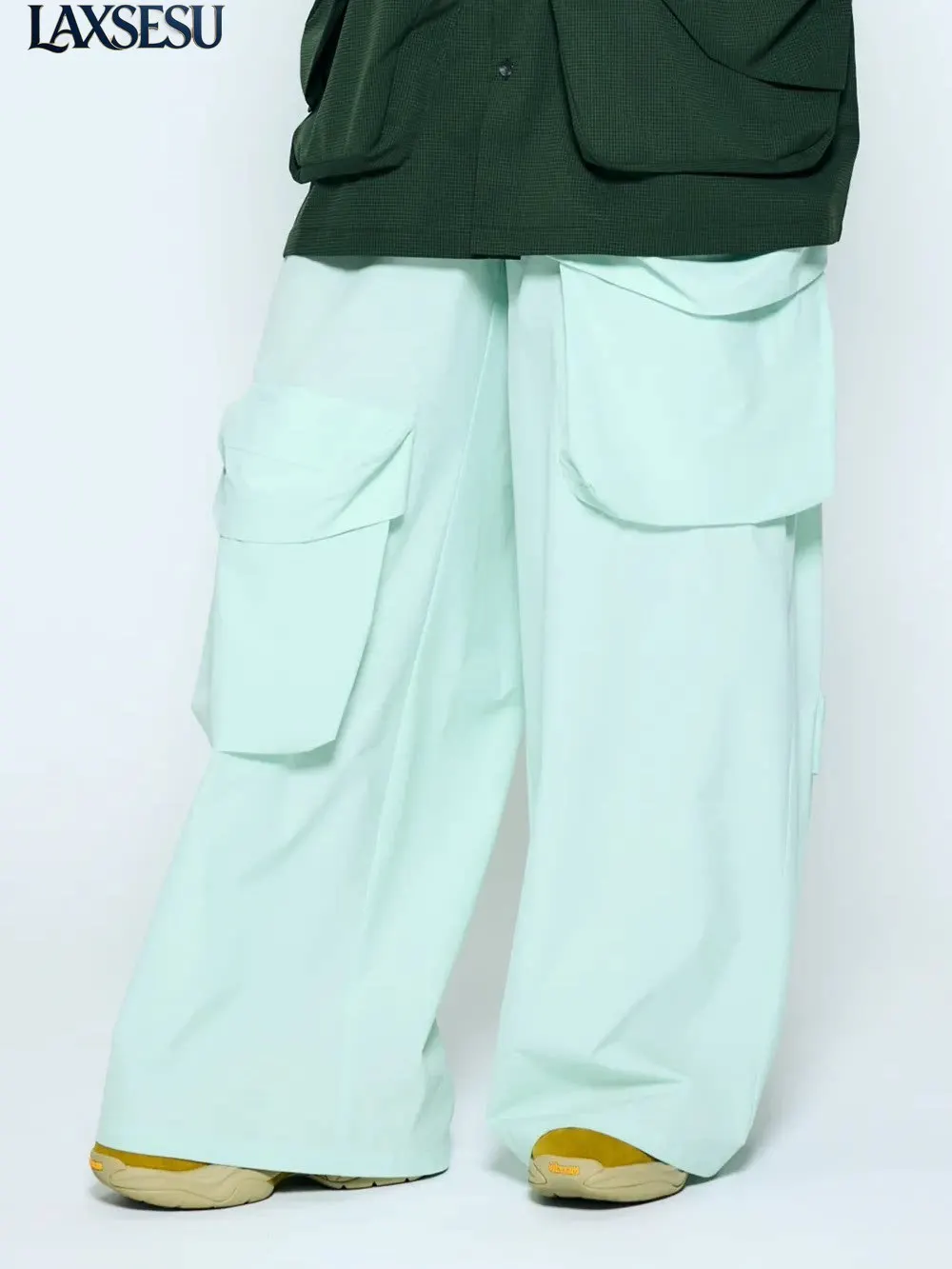 Original Niche Design Japanese Style Sporty Women's Pants with A Casual Loose Comfortable Workwear and Wide Leg Design