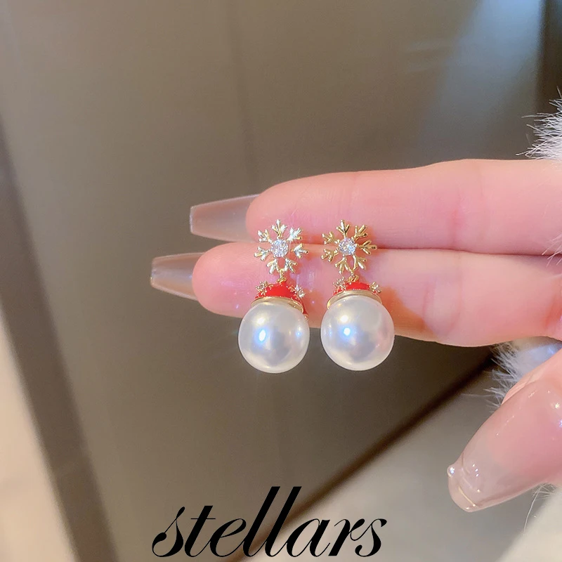

Electroplated Silver Needle Snowflake Christmas Hat Pearl Stud Earrings Vintage Style Earrings Jewelry Christmas Gift